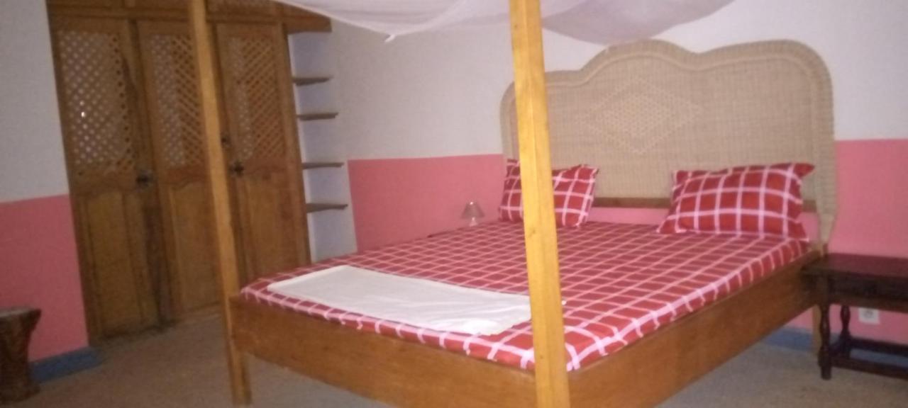 Auberge Cafétéria Restaurant Cœur Océan Joal-Fadiout Esterno foto